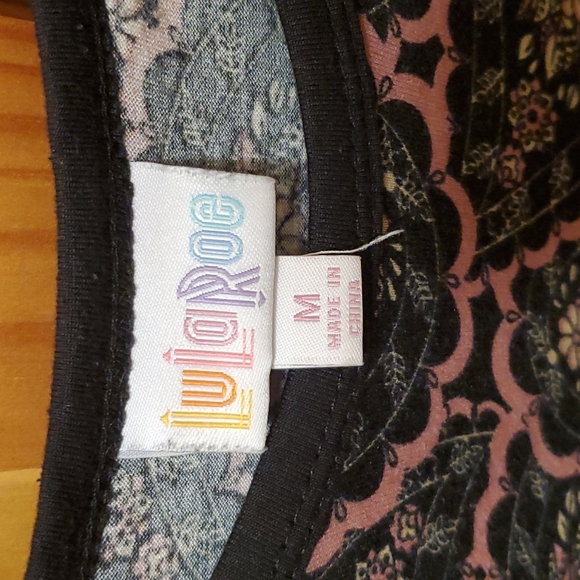 Lularoe Randy shirt - Picture 3 of 4